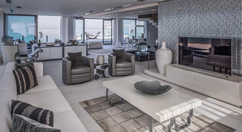 Nurai Island, Saadiyat Hotel Abu Dzabi Kültér fotó Interior of a penthouse apartment